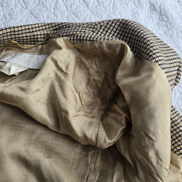 Escada Vintage 90s Wool Cashmere Blend Notch Lapel Blazer - Picture 13 of 16